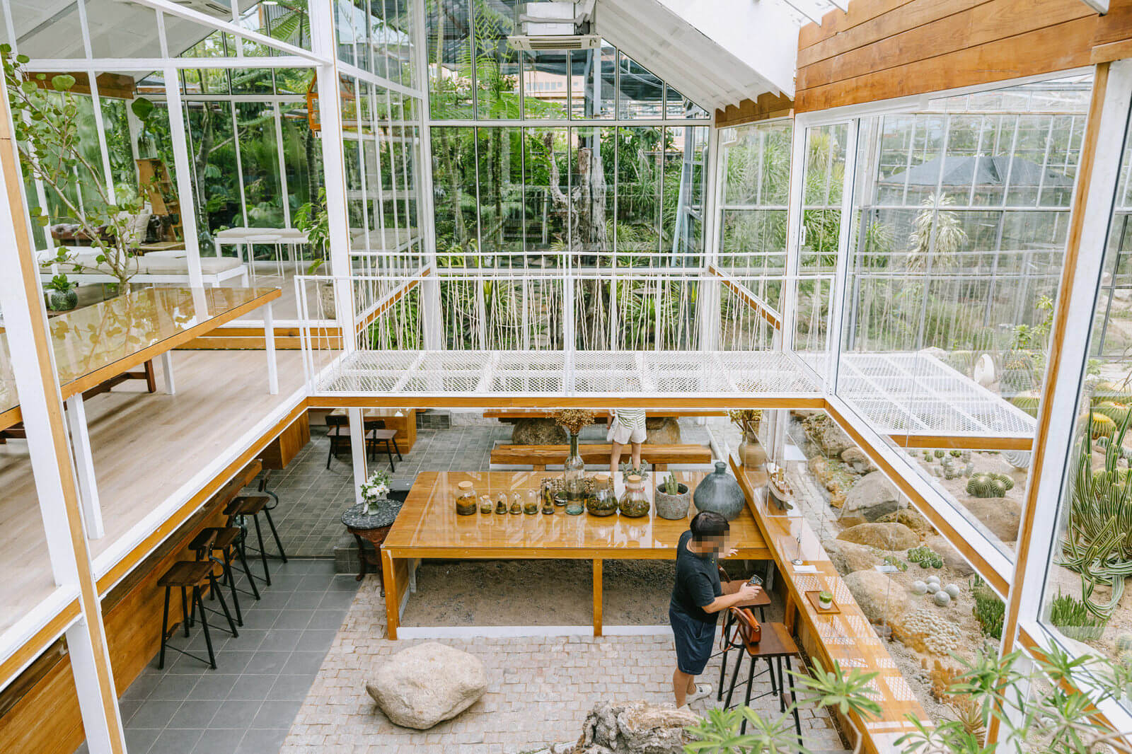 botanist activity space & cafe